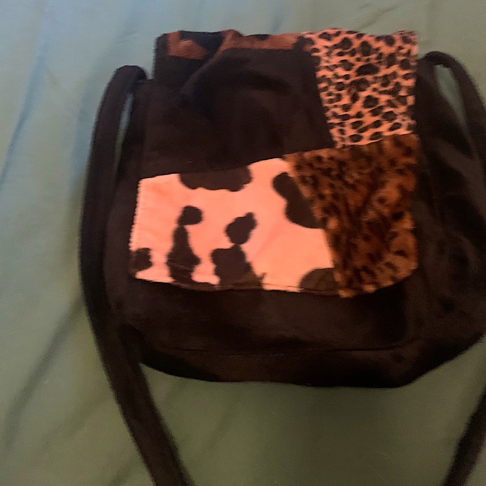 Crossbody velvet bag
